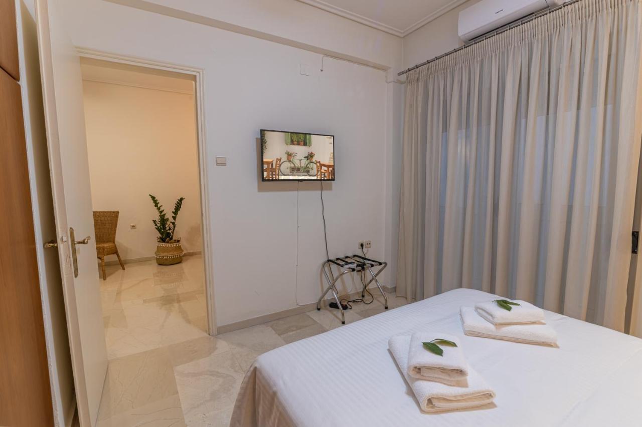 In Marble Hotel Volos Exterior photo
